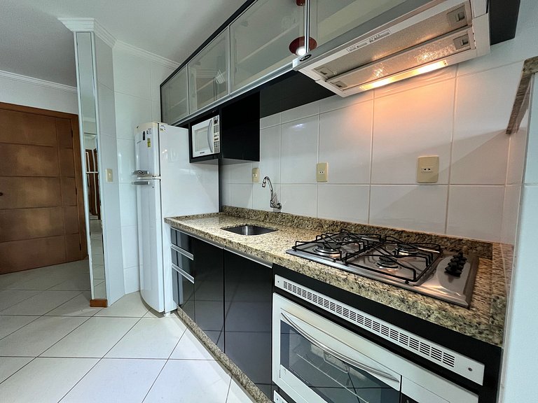 B956 - Apartamento 2 quartos p/6 pessoas em Bombas