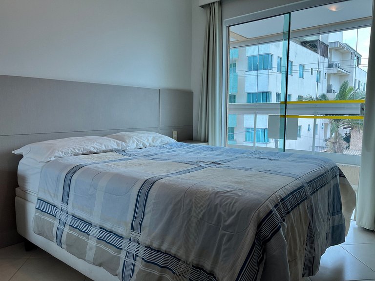 B956 - Apartamento 2 quartos p/6 pessoas em Bombas