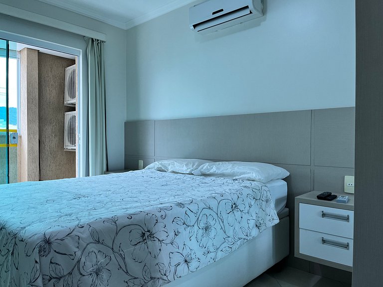 B956 - Apartamento 2 quartos p/6 pessoas em Bombas