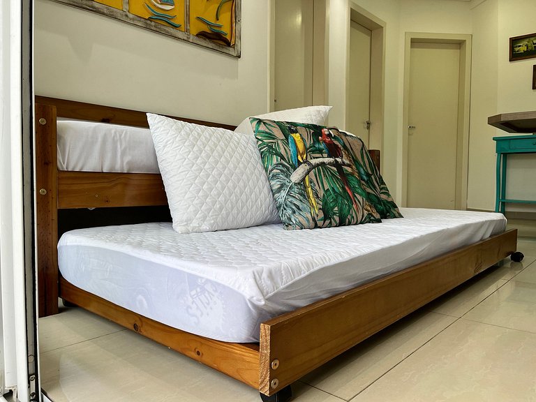 B119 - Apto para 06 pessoas perto do mar em Bombas