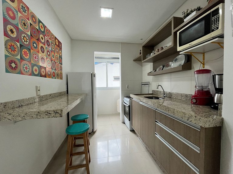 B119 - Apto para 06 pessoas perto do mar em Bombas