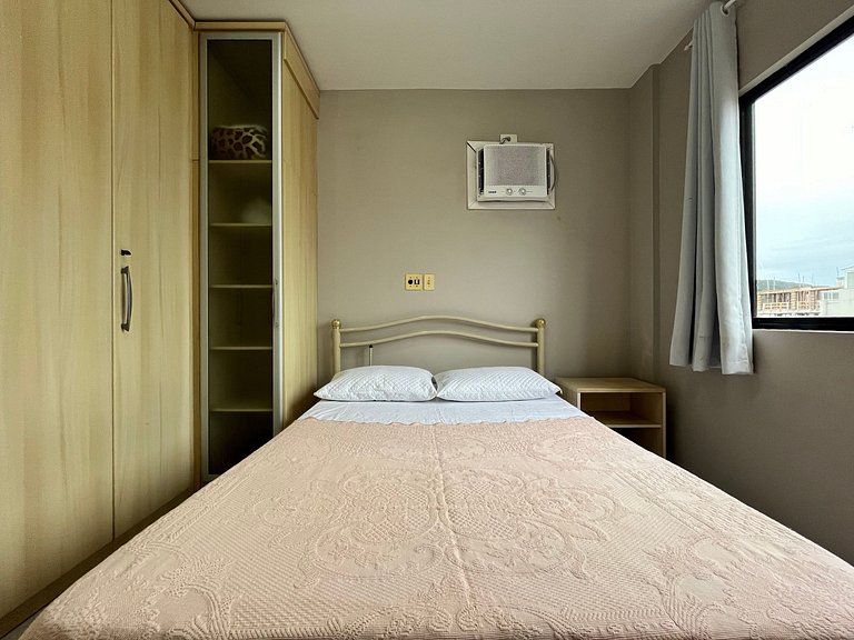 B070 - Apto 2 quartos para 6 pessoas em Bombinhas