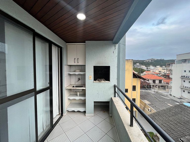 B070 - Apto 2 quartos para 6 pessoas em Bombinhas