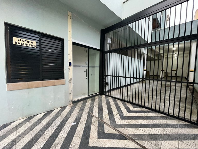 B070 - Apto 2 quartos para 6 pessoas em Bombinhas