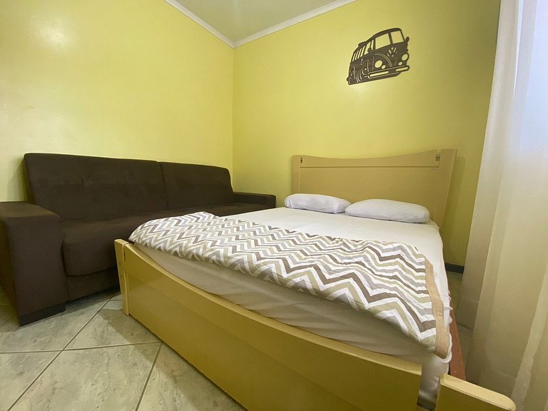 B149 - Ampla casa no centro de Bombinhas - SC