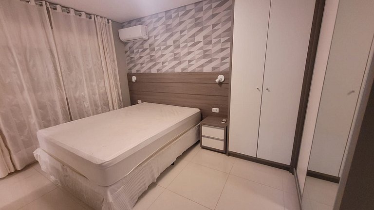 B164 - Apto na praia da Lagoinha para Alugar