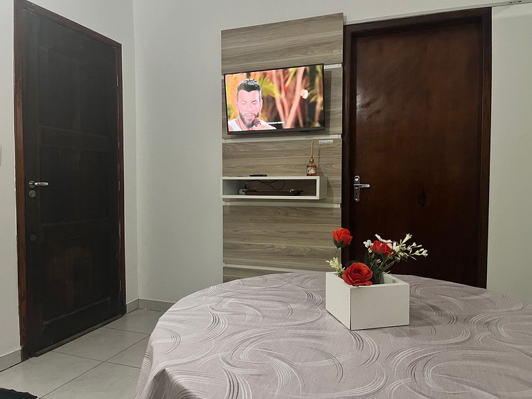B208 - Apartamento de 2 quartos em Bombas, próximo ao mar -