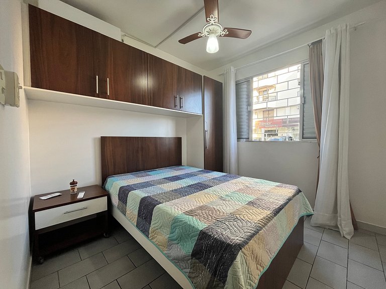 B208 - Apartamento de 2 quartos em Bombas, próximo ao mar -