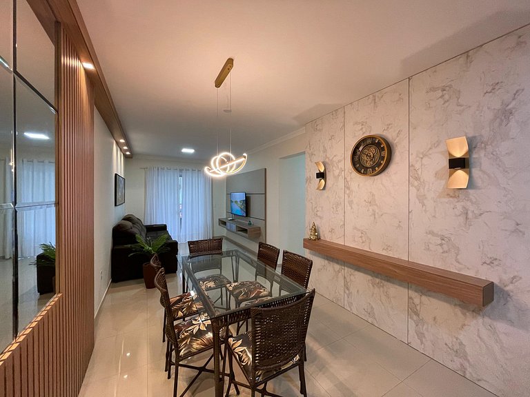 B117 - Aluguel 03 dormitórios a 200 metros do mar