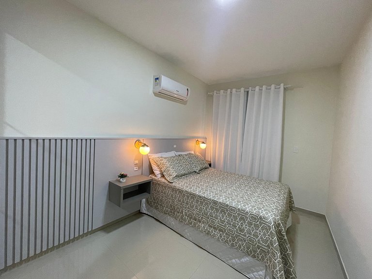 B117 - Aluguel 03 dormitórios a 200 metros do mar