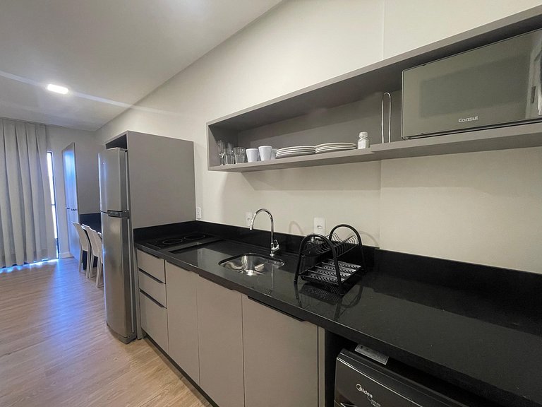 B256 - Apto para 04 pessoas com piscina vista mar