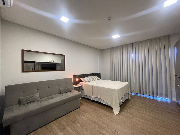 B256 - Apto para 04 pessoas com piscina vista mar