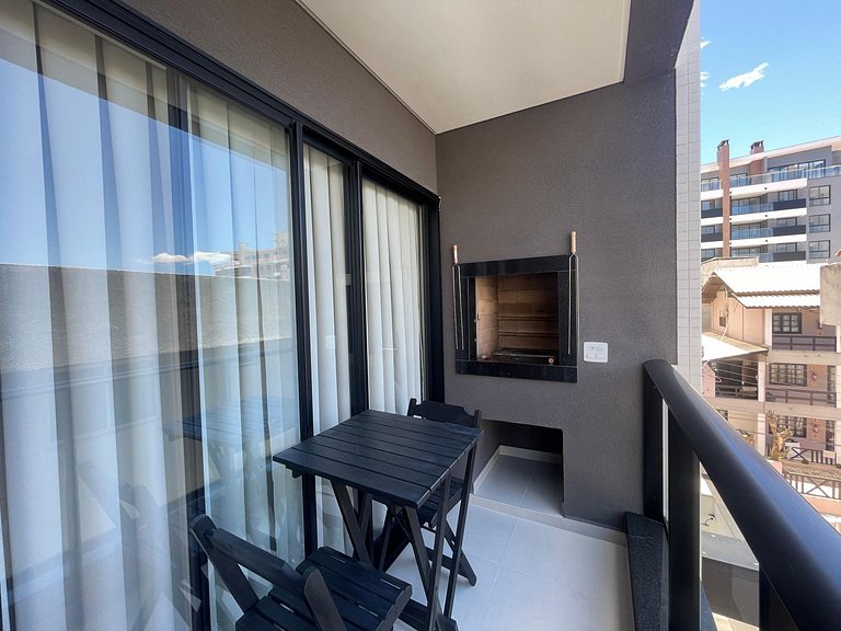 B256 - Apto para 04 pessoas com piscina vista mar