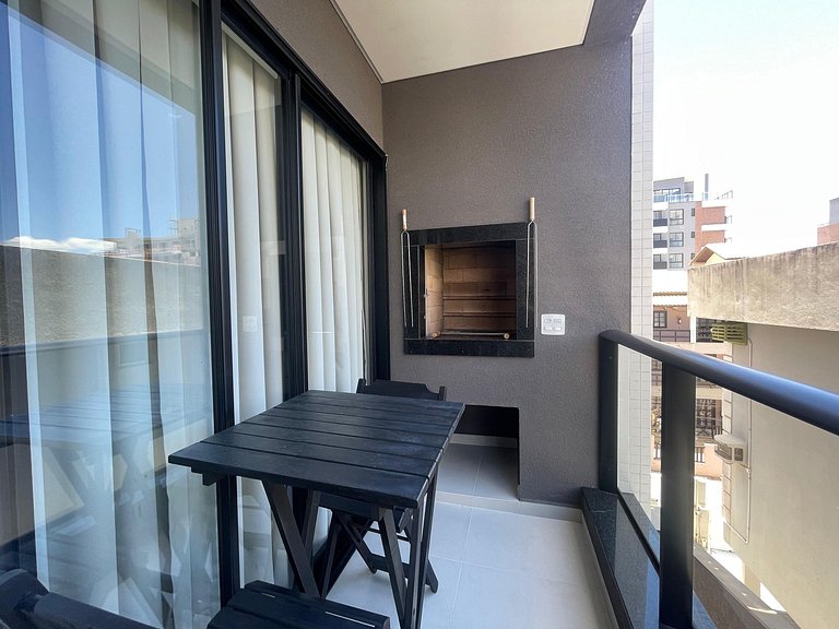 B256 - Apto para 04 pessoas com piscina vista mar