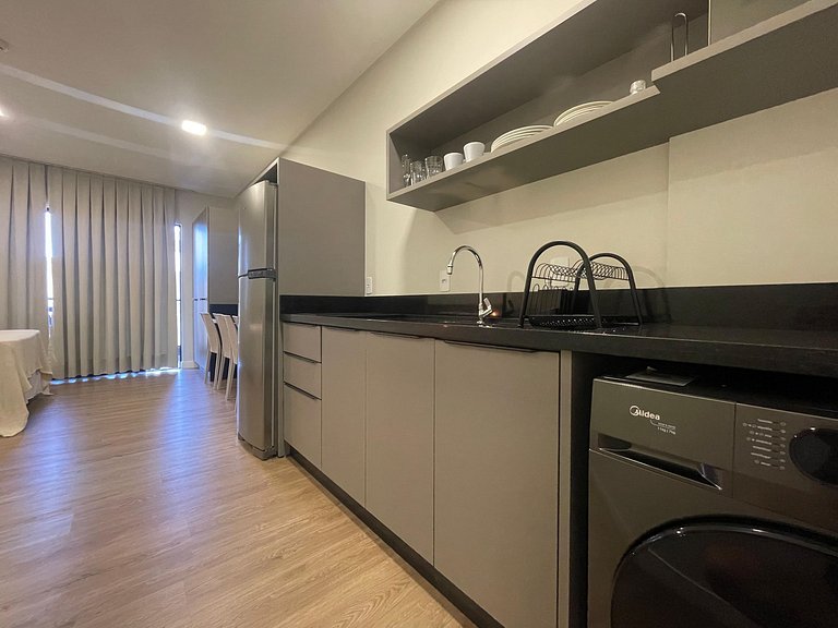 B256 - Apto para 04 pessoas com piscina vista mar