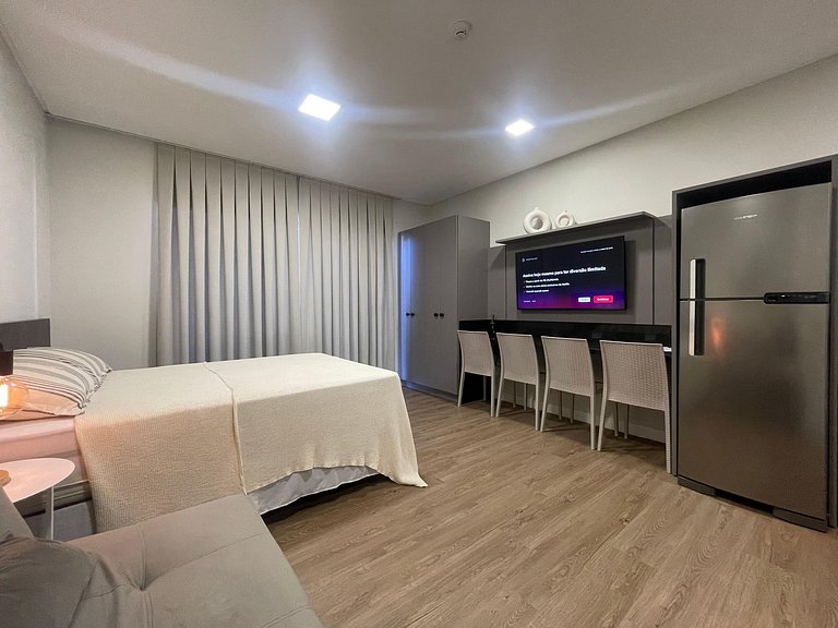 B256 - Apto para 04 pessoas com piscina vista mar