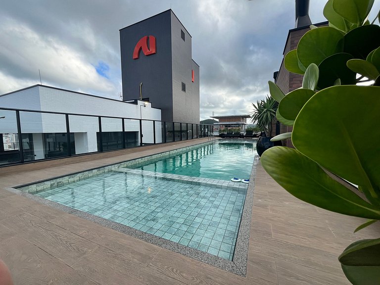 B256 - Apto para 04 pessoas com piscina vista mar