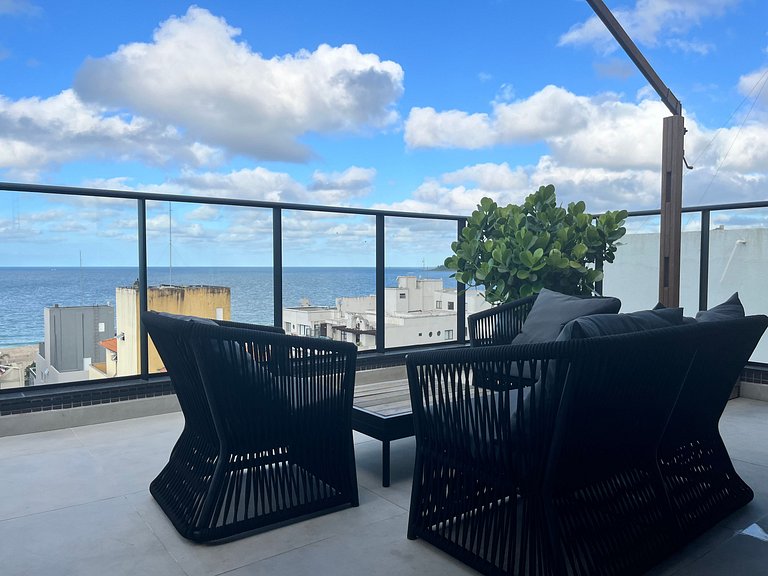 B256 - Apto para 04 pessoas com piscina vista mar