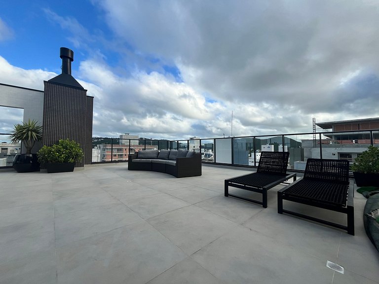 B256 - Apto para 04 pessoas com piscina vista mar