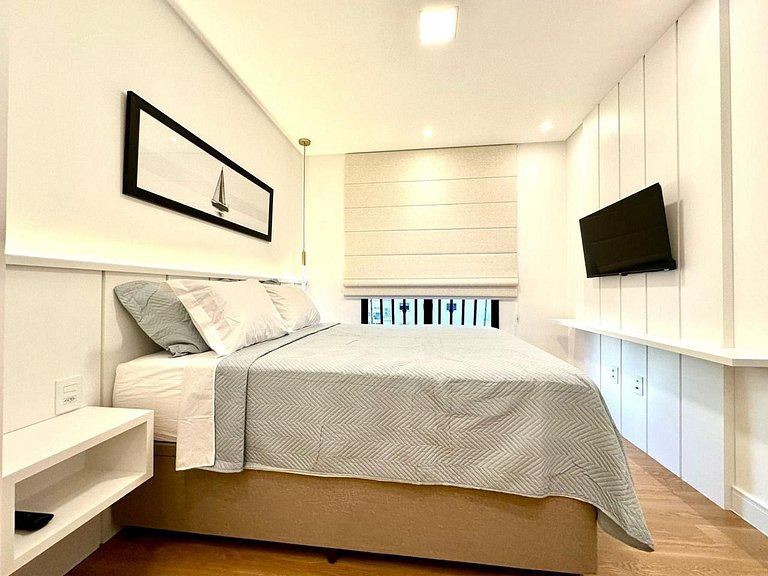 B258 - Apto de luxo com vista mar em Bombinhas