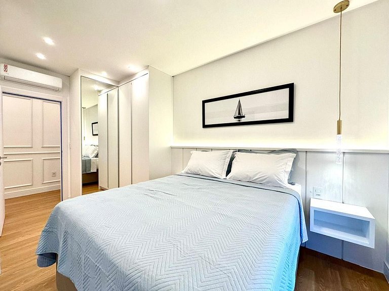 B258 - Apto de luxo com vista mar em Bombinhas