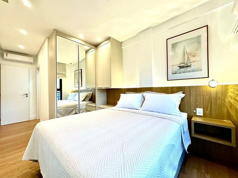 B258 - Apto de luxo com vista mar em Bombinhas