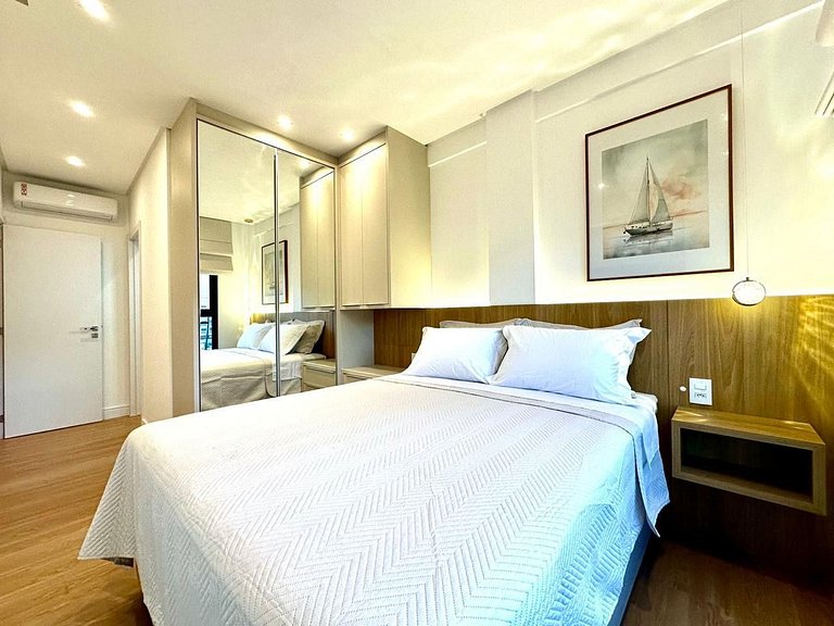 B258 - Apto de luxo com vista mar em Bombinhas