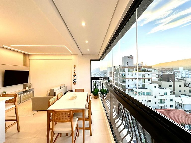 B258 - Apto de luxo com vista mar em Bombinhas