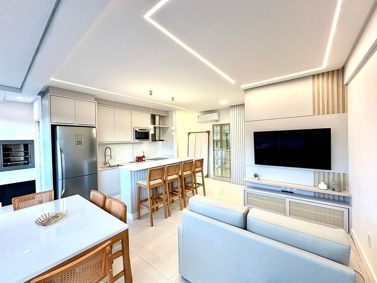 B258 - Apto de luxo com vista mar em Bombinhas