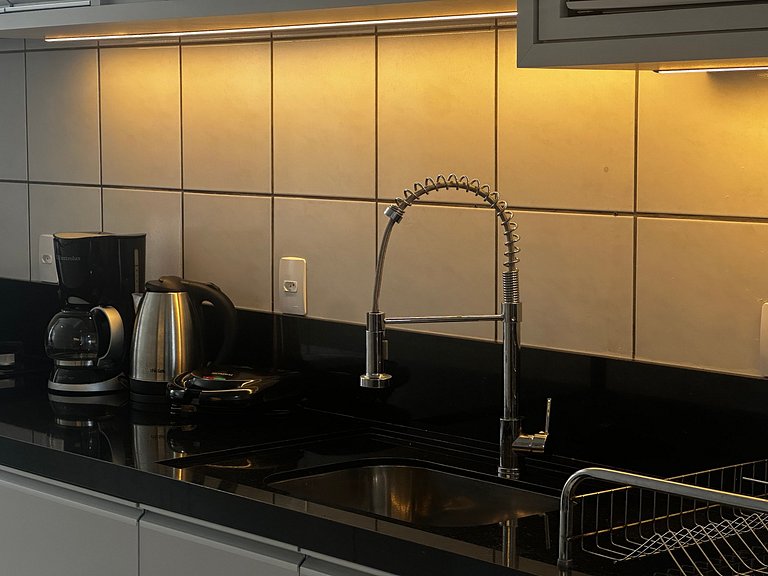 Cobertura 3 quartos para 8 pessoas, pertinho da praia !