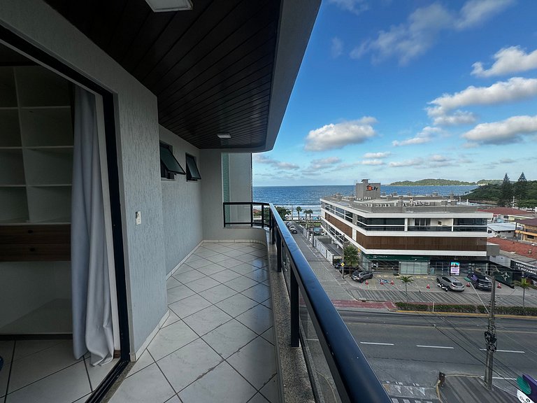 Cobertura 3 quartos para 8 pessoas, pertinho da praia !