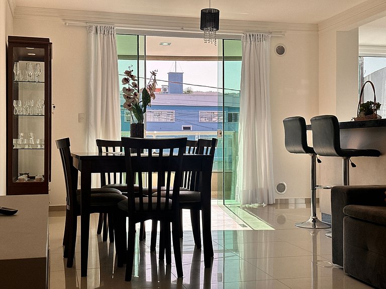 B122 - Apto para alugar perto da praia de Bombas