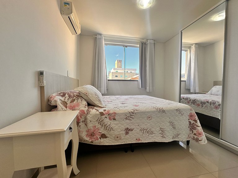 B122 - Apartamento para aluguel próximo à praia