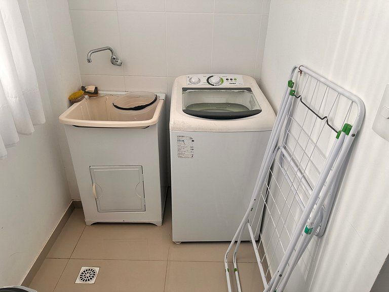 B122 - Apartamento para aluguel próximo à praia
