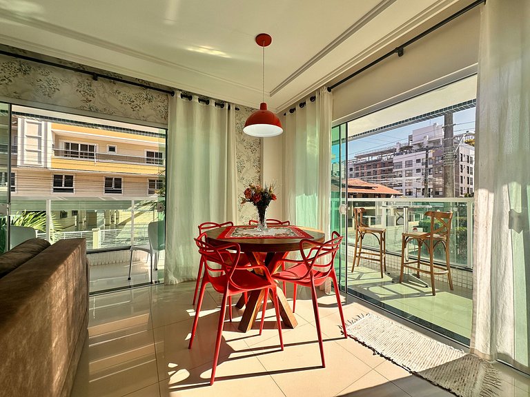 B100 - Apartamento para aluguel próximo à praia para até 8 p