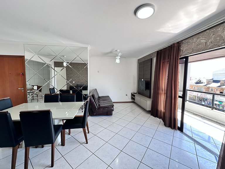 B483 - Apto 3 quartos perto do mar em Bombinhas