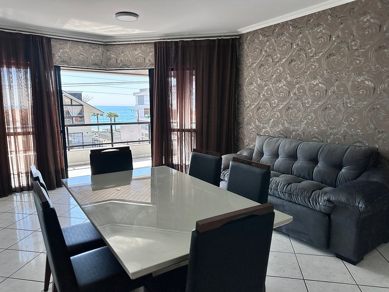 B483 - Apto 3 quartos perto do mar em Bombinhas