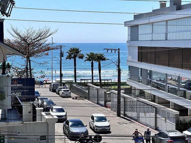 B483 - Apto 3 quartos perto do mar em Bombinhas