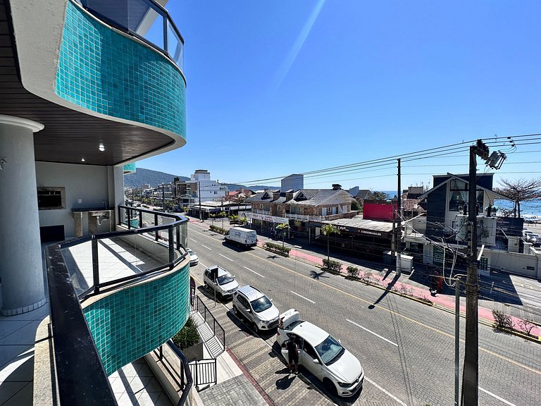 B483 - Apto 3 quartos perto do mar em Bombinhas