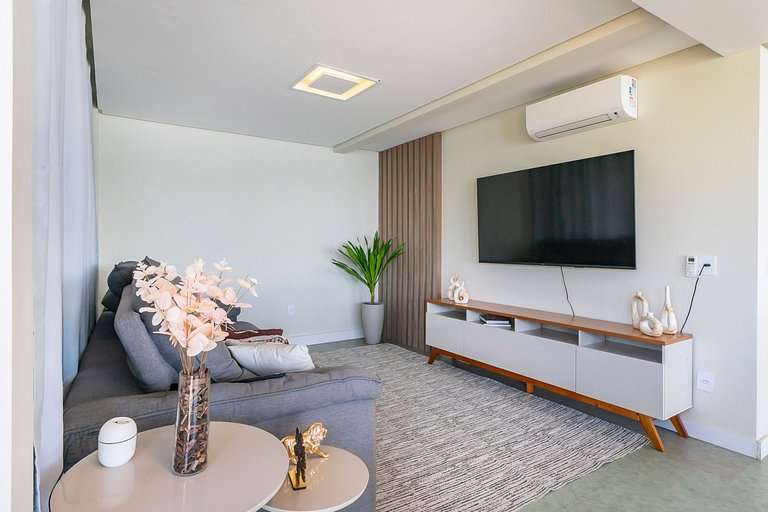 B300 - Casa Beira Mar com piscina Privativa