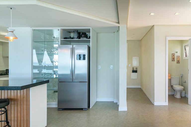 B300 - Casa Beira Mar com piscina Privativa