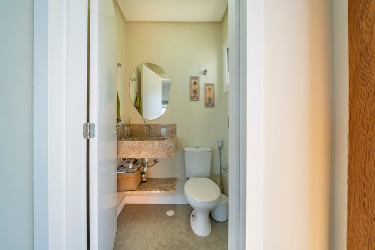 B300 - Casa Beira Mar com piscina Privativa