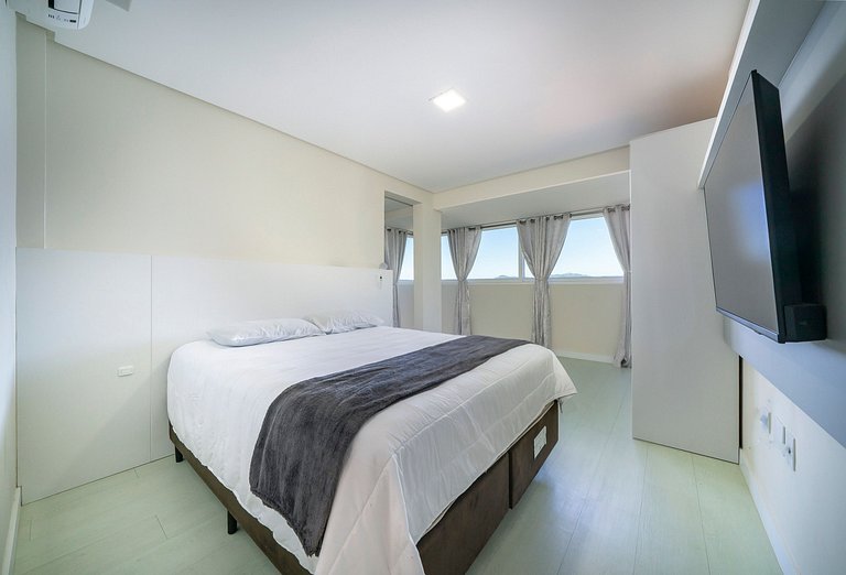 B300 - Casa Beira Mar com piscina Privativa