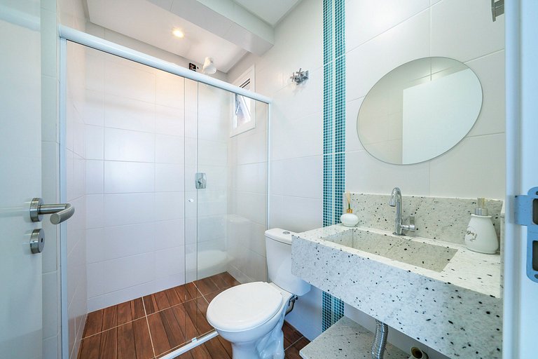 B300 - Casa Beira Mar com piscina Privativa