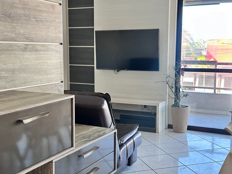 B484 - Apto 3 quartos perto do mar e com vista.