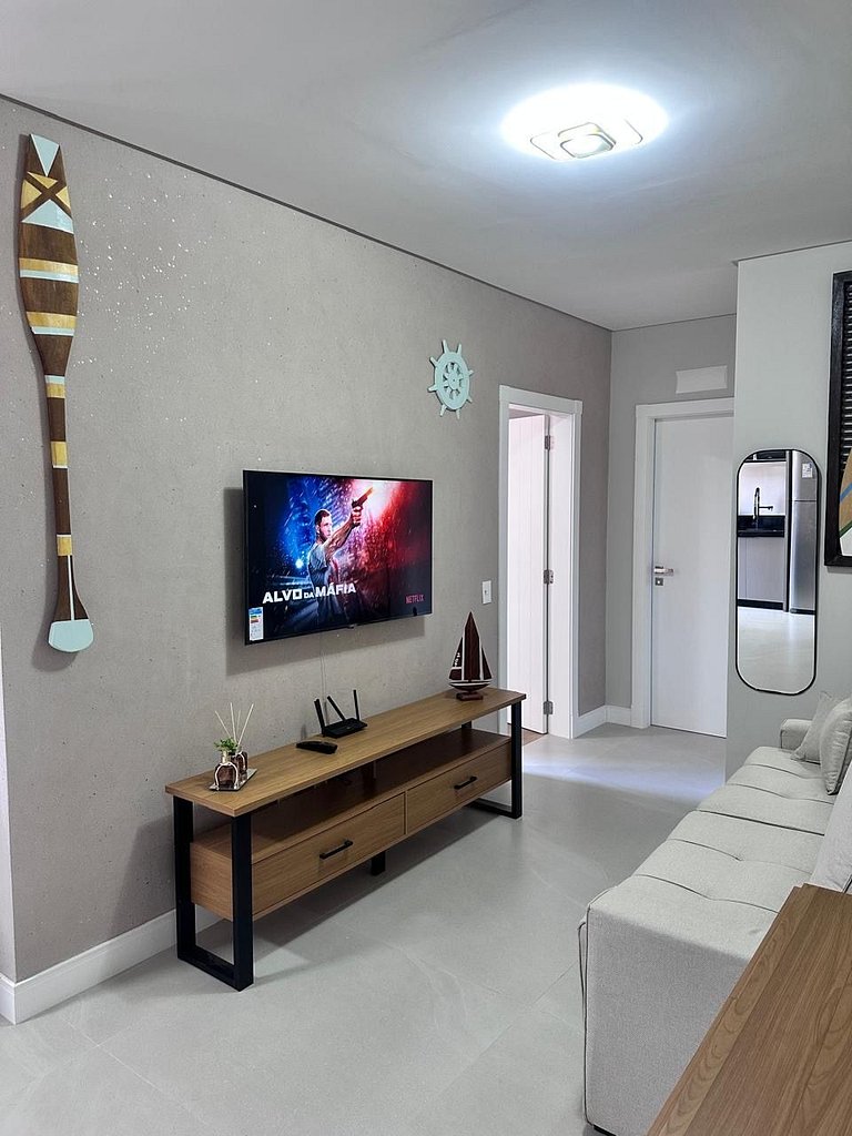 B016 - Apto Novo com 02 Suites e piscina