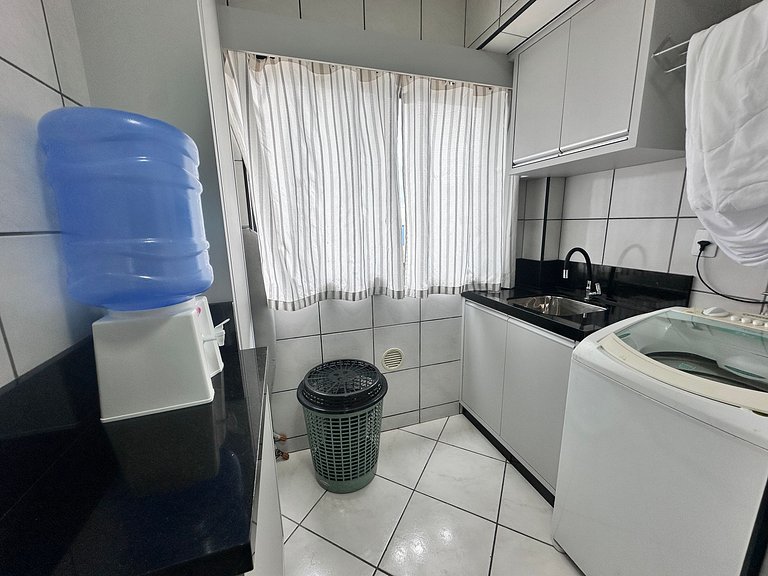 Cobertura 3 quartos para 8 pessoas, pertinho da praia !