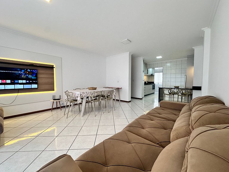 Cobertura 3 quartos para 8 pessoas, pertinho da praia !