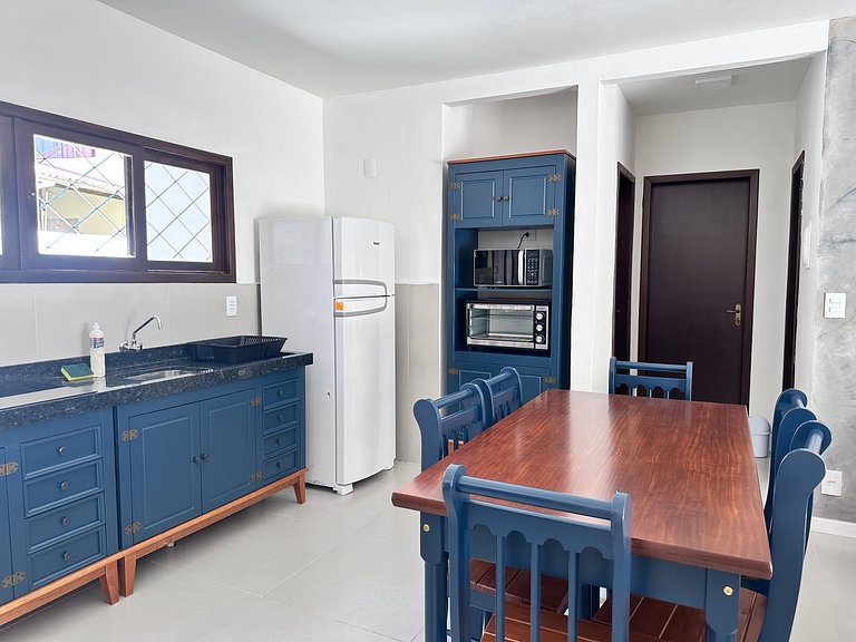 B508 - Ampla casa de praia perto do mar